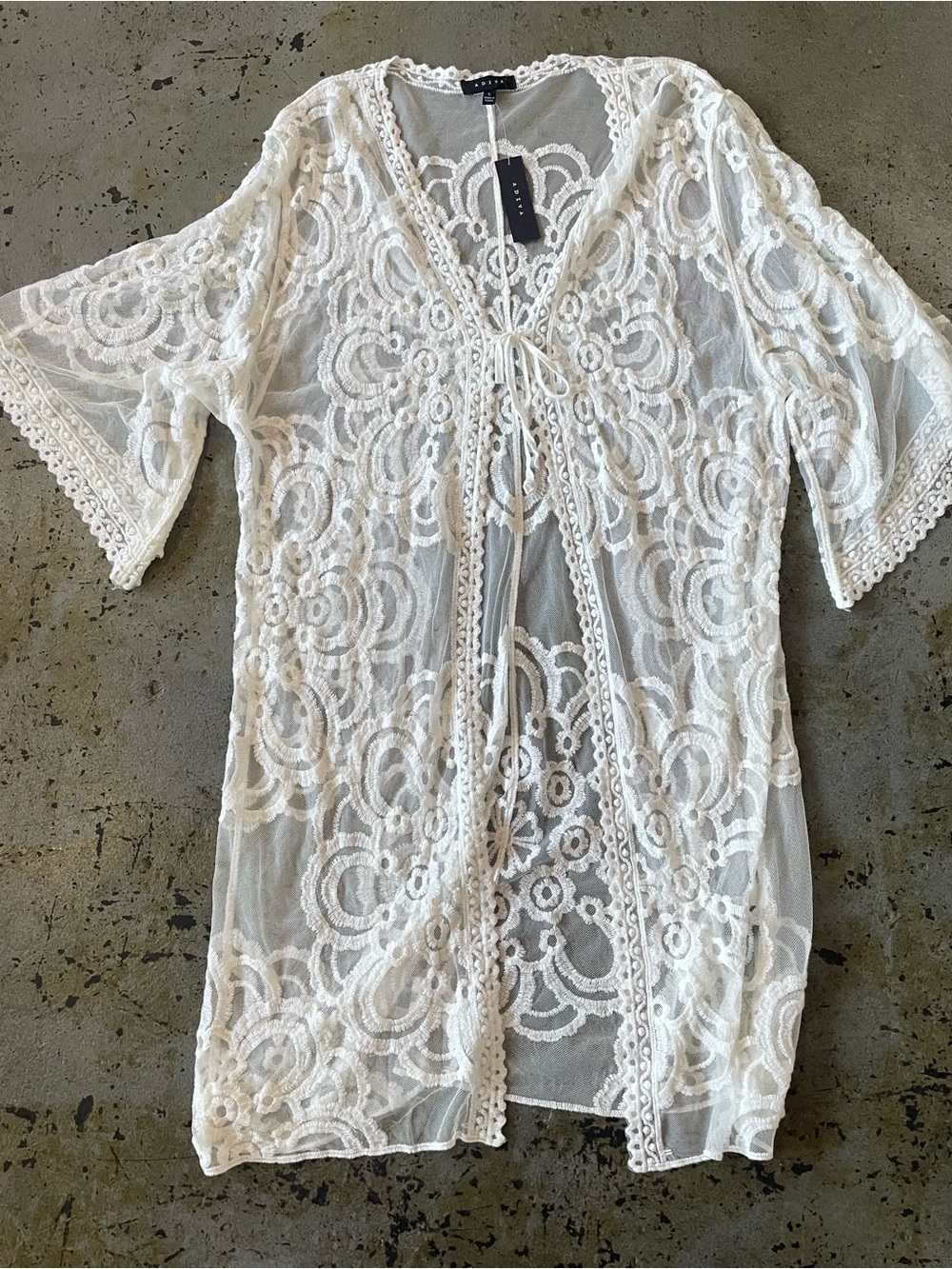 ADIVA NWT White Lace Embroidered Floral Kimono Cover-Up Size Large
